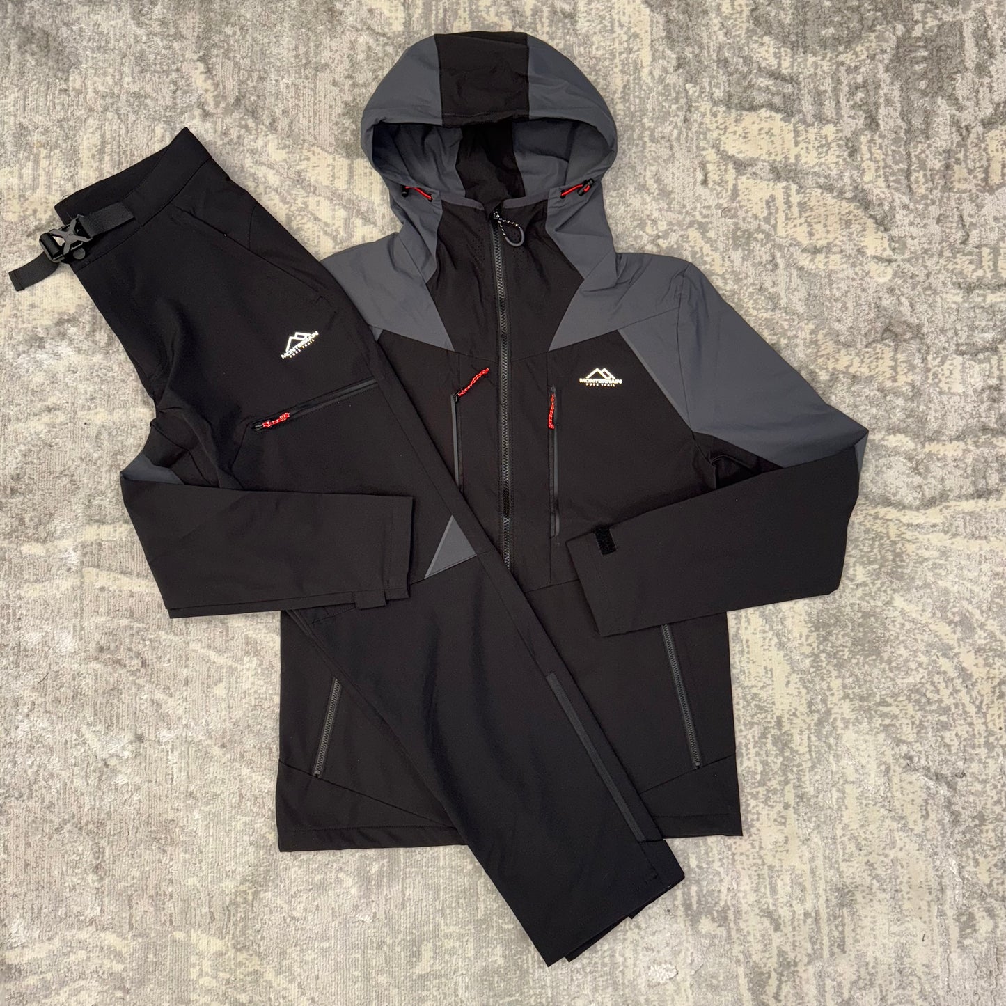 Monterrain Trail Tide Tracksuit Black/Red