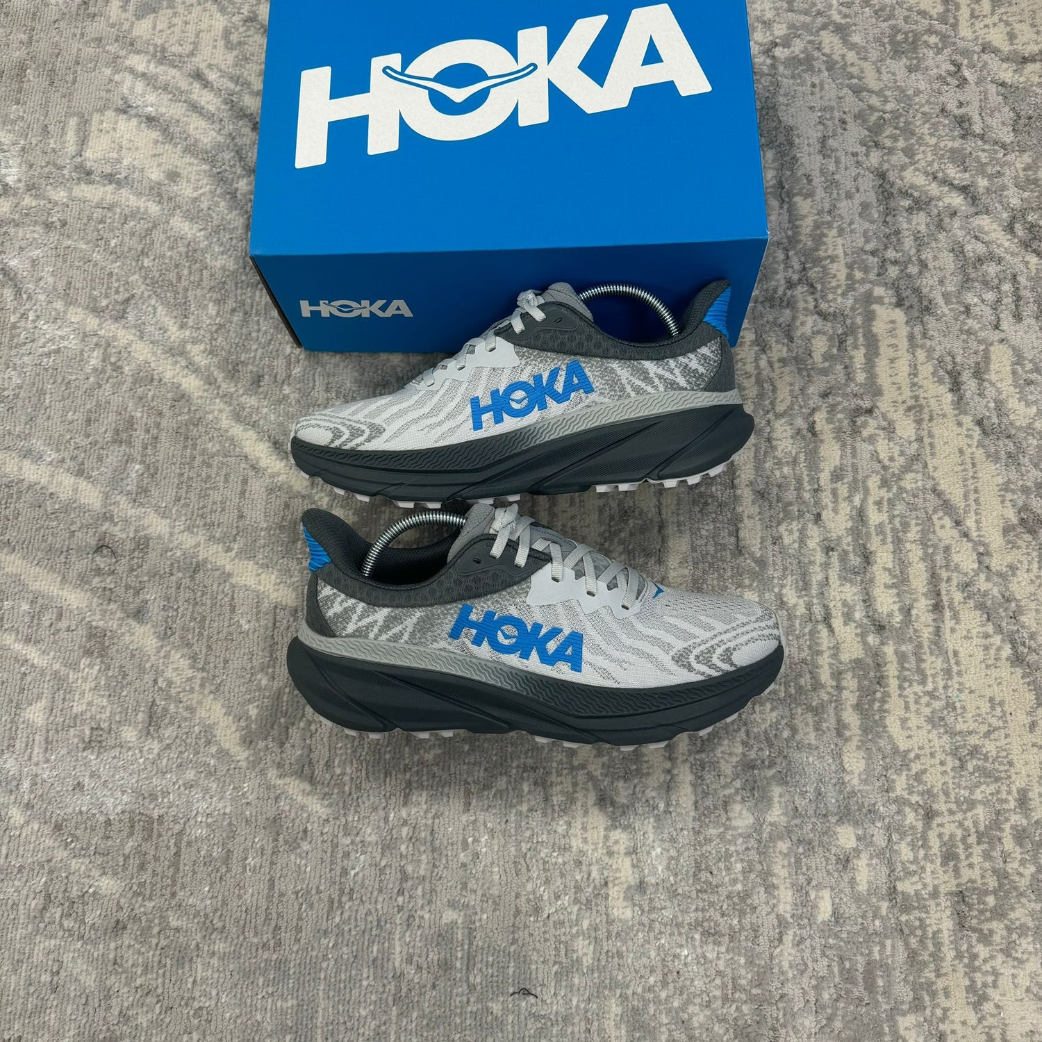 Hoka