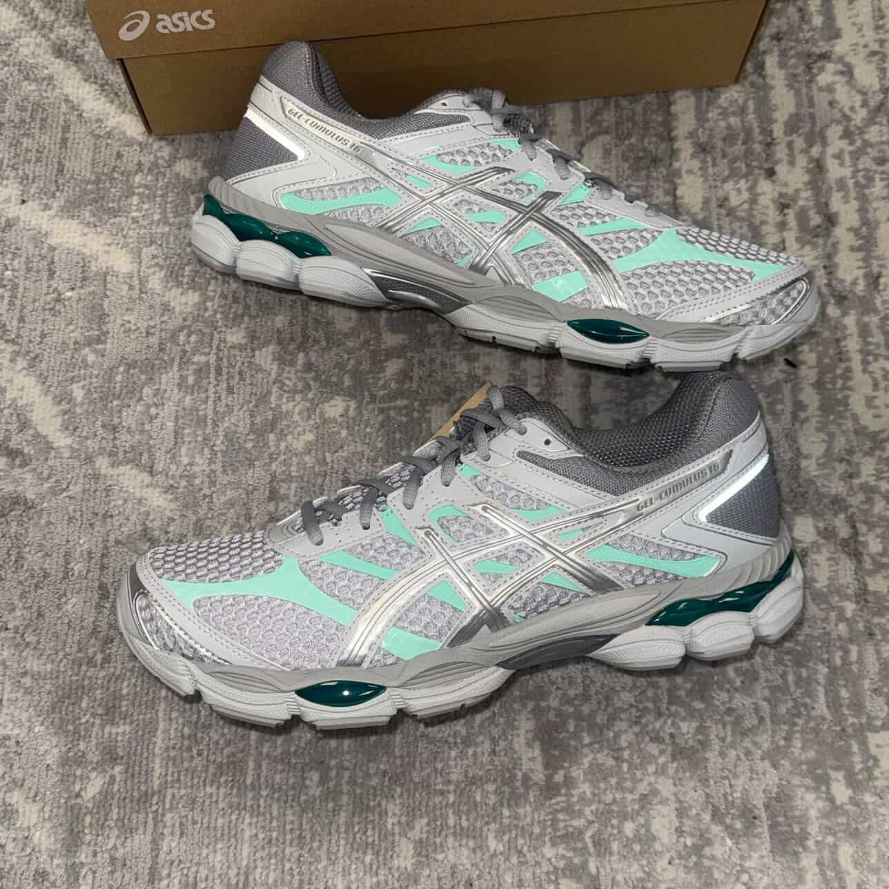 Asics Gel-Cumulus 16 Cement Grey/Pure Silver