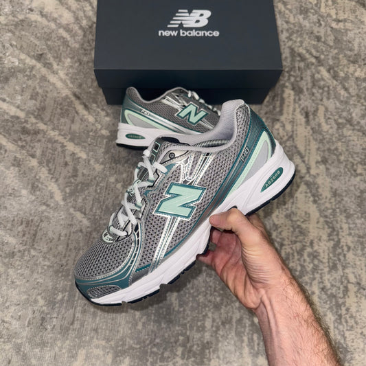New Balance 740 Emerald Green