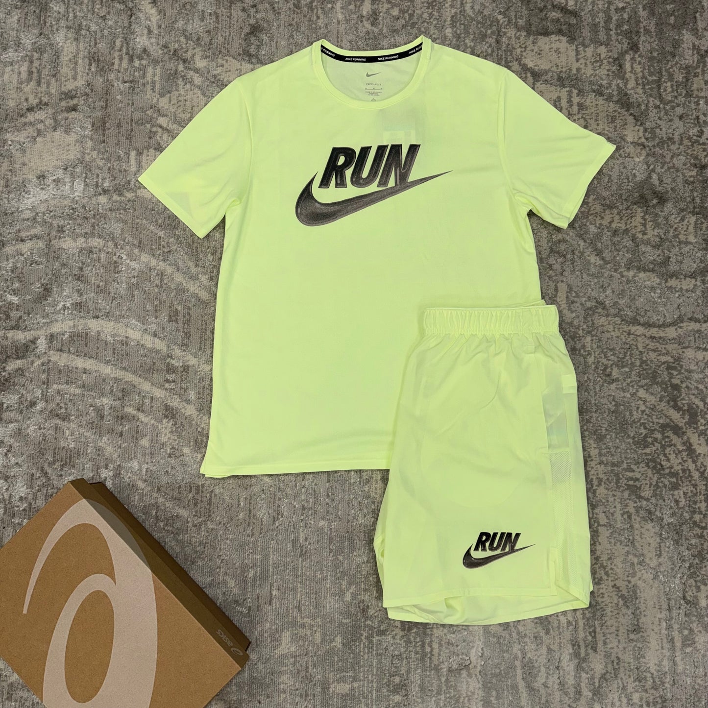 Nike run Twin Set Yellow