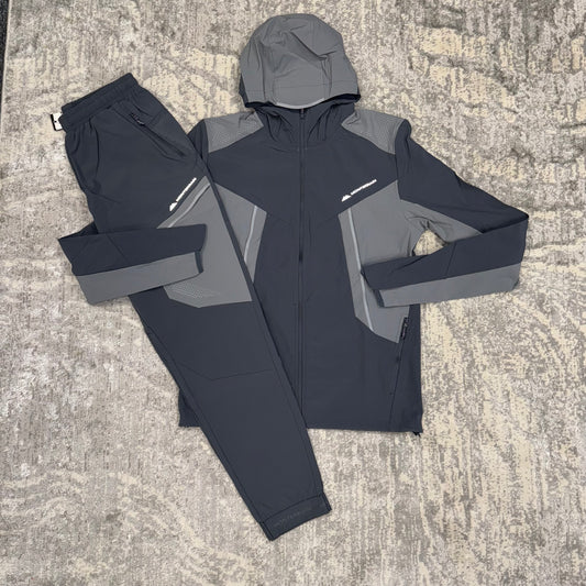 Monterrain Dynamic Tracksuit Two Tone Grey