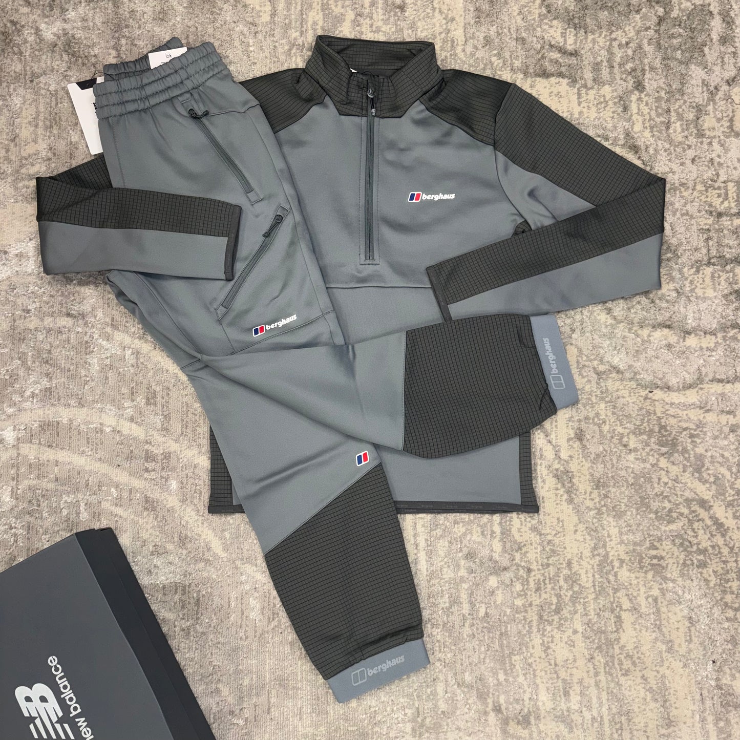 Berghaus Pavy Tracksuit Grey