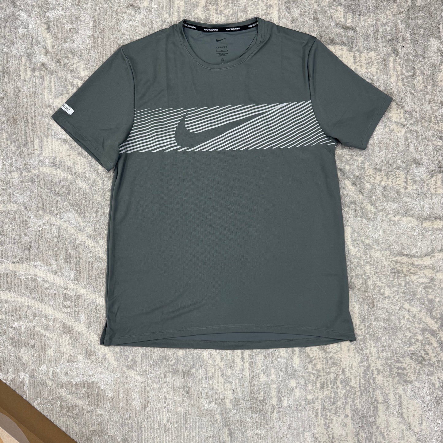 Nike Glitch T-Shirt Grey